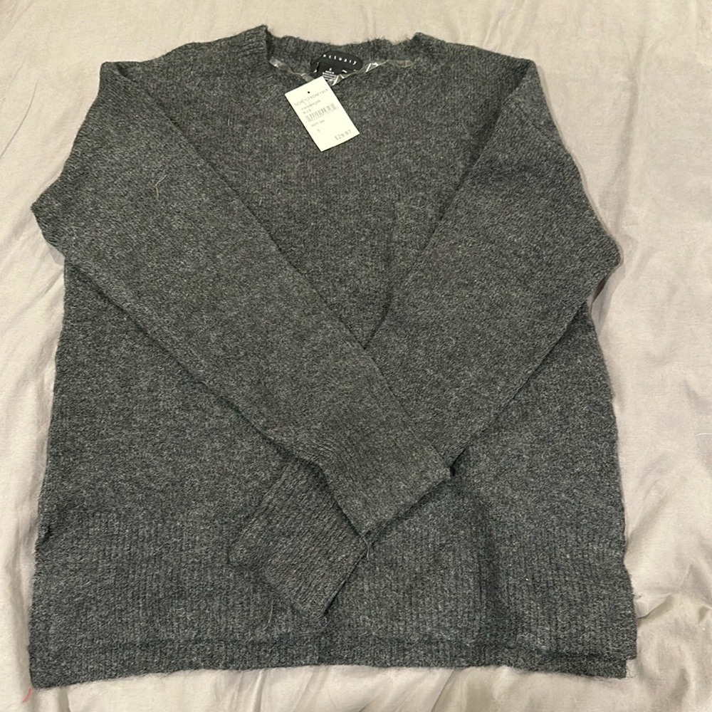 Sanctuary Grey Sweater Women’s S.  New with Tags